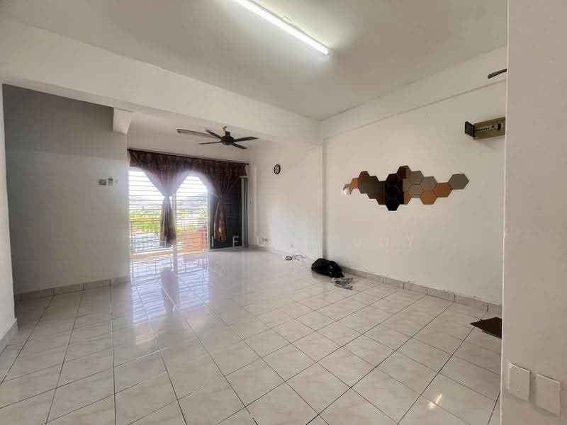 Flat for Sale at Taman Perkasa - Shaiful Rudy - Living Room - PropertyGuru.com.my