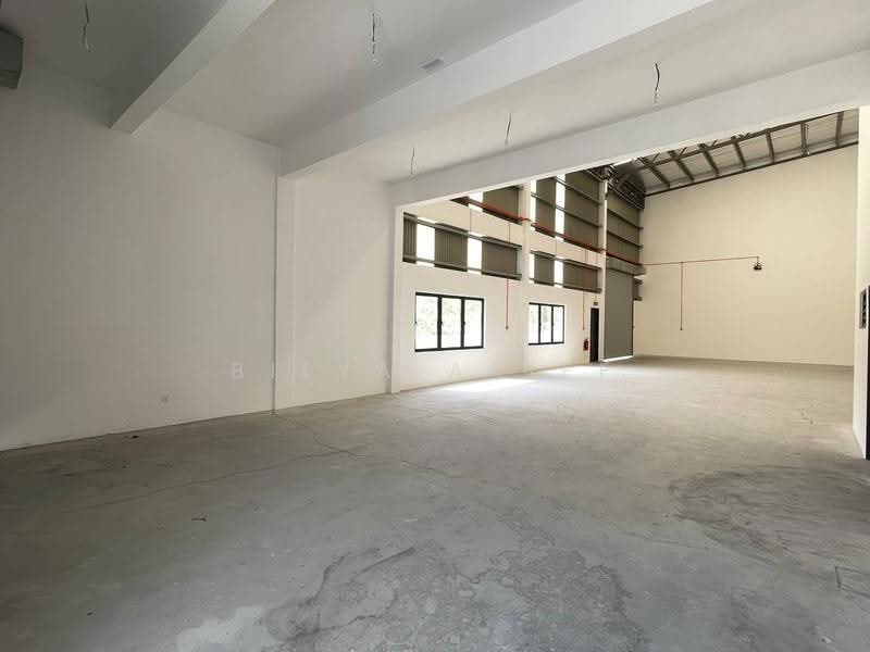 Kilang untuk Dijual di Eco Business Park V (Puncak Alam) - BILYA ARIFF - Interior - PropertyGuru.com.my