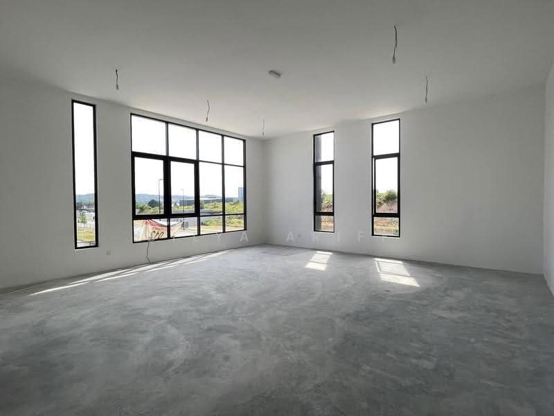 Kilang untuk Dijual di Eco Business Park V (Puncak Alam) - BILYA ARIFF - Interior - PropertyGuru.com.my