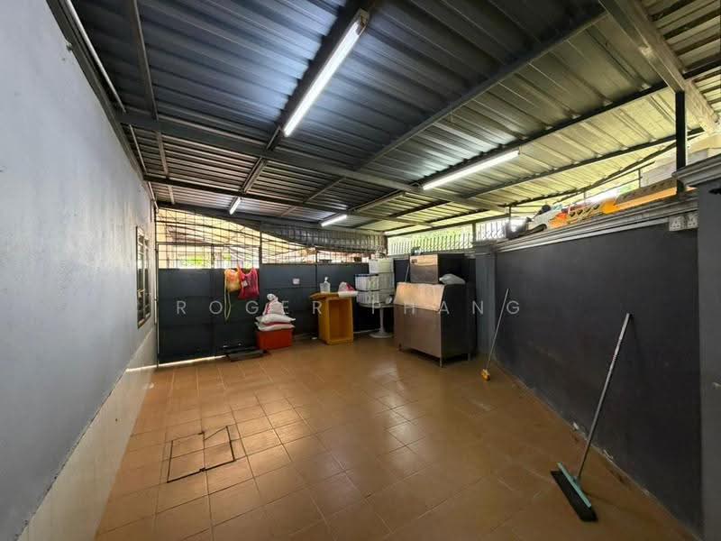 Rumah Berkembar untuk Dijual di Klang (Selangor) - Roger Phang - Exterior - PropertyGuru.com.my