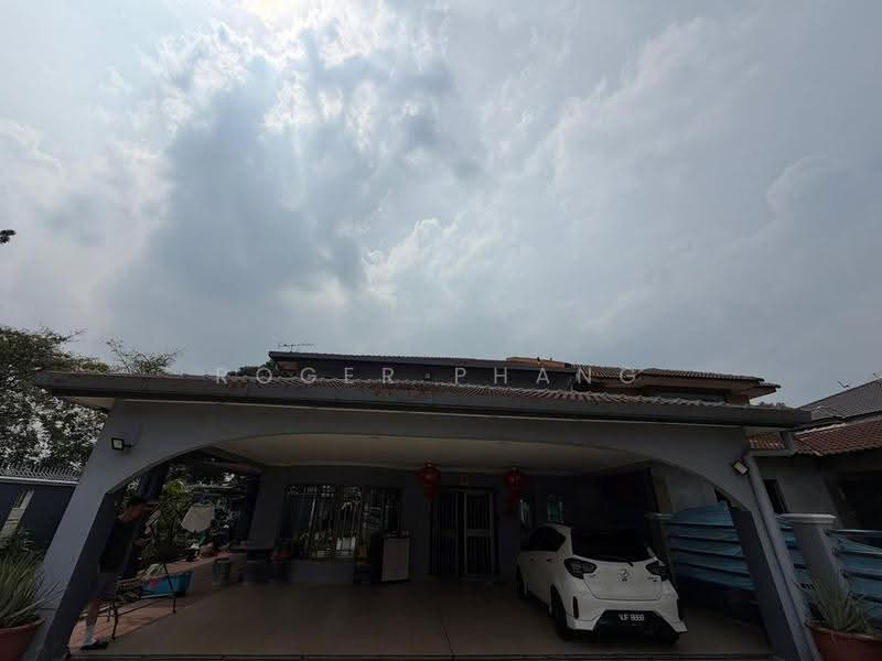 Rumah Berkembar untuk Dijual di Klang (Selangor) - Roger Phang - Exterior - PropertyGuru.com.my
