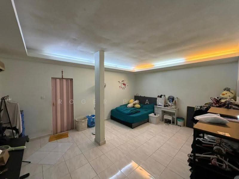 Rumah Berkembar untuk Dijual di Klang (Selangor) - Roger Phang - Bedroom - PropertyGuru.com.my
