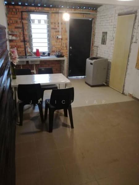 2-storey Terraced House for Sale in Pandan Jaya (Ampang) - Janice Yap - Kitchen - PropertyGuru.com.my