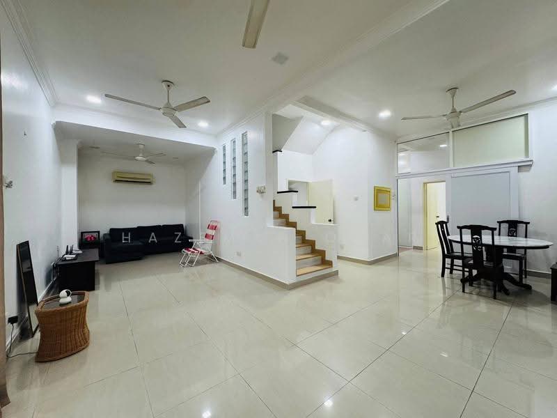 Rumah Teres 2-Tingkat untuk Dijual di Setiawangsa (Kuala Lumpur) - Hazeman Omar - Living Room - PropertyGuru.com.my