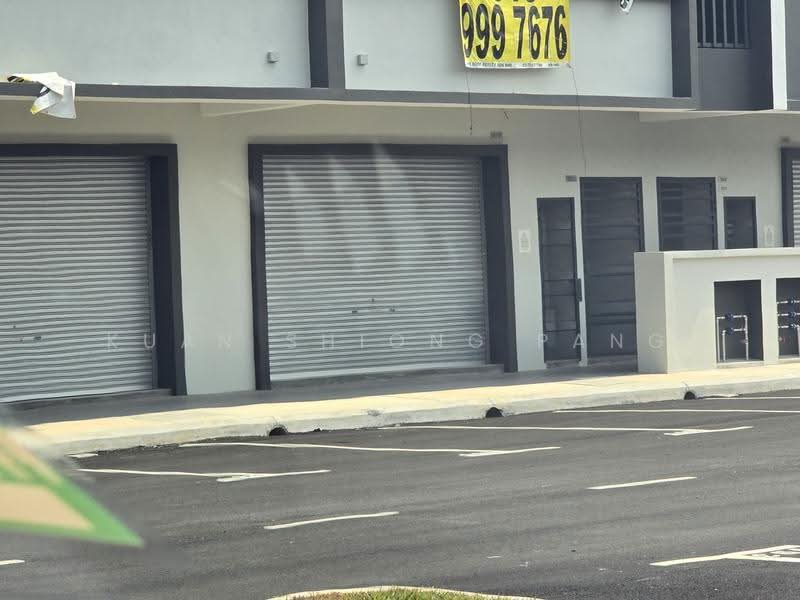 Shop / Office untuk Disewa di Bandar Tropicana Aman (Telok Panglima Garang) - Kuan Shiong Pang - Exterior - PropertyGuru.com.my