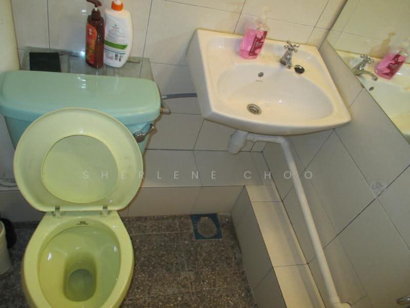 Apartment for Sale at Kota Emas - Sherlene Choo - Bathroom - PropertyGuru.com.my