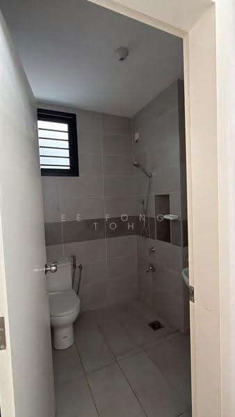 2-storey Terraced House for Sale in Taman Adda Heights (Tebrau) - Ee Fong Toh - Bathroom - PropertyGuru.com.my