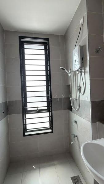2-storey Terraced House for Sale in Taman Adda Heights (Tebrau) - Ee Fong Toh - Bathroom - PropertyGuru.com.my