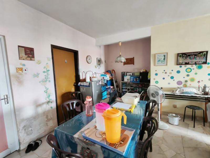 Apartment for Sale at Subang Perdana Goodyear Court 3 - James Loh - Dining Room - PropertyGuru.com.my