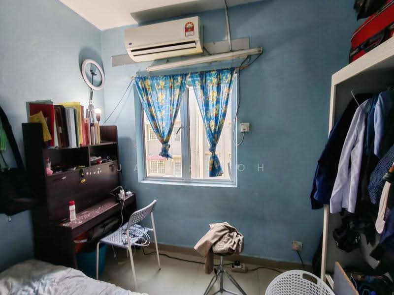 Apartment for Sale at Subang Perdana Goodyear Court 3 - James Loh - Bedroom - PropertyGuru.com.my