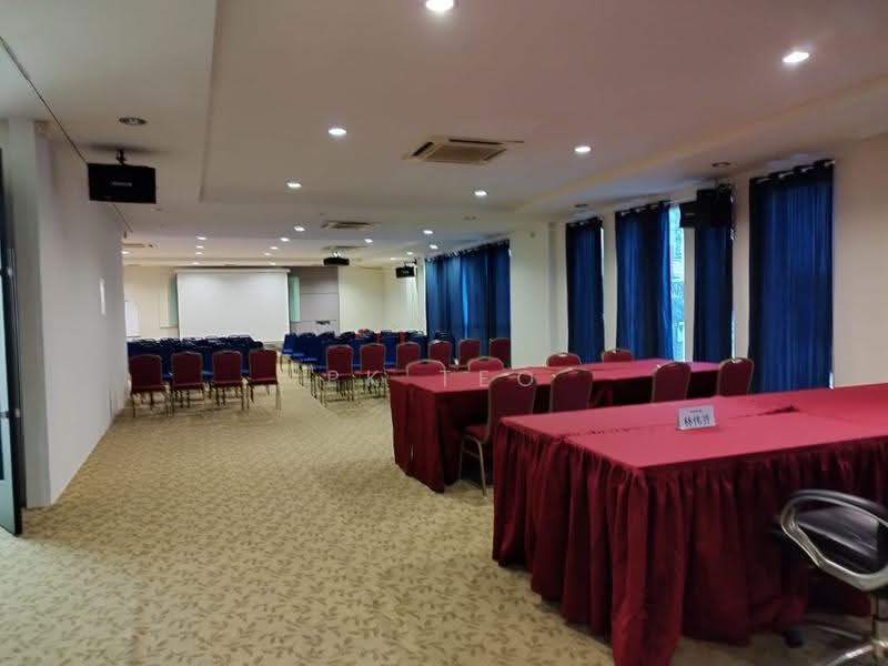 Shop / Office for Sale in Taman Sutera Utama (Skudai) - PK Teo - Interior - PropertyGuru.com.my