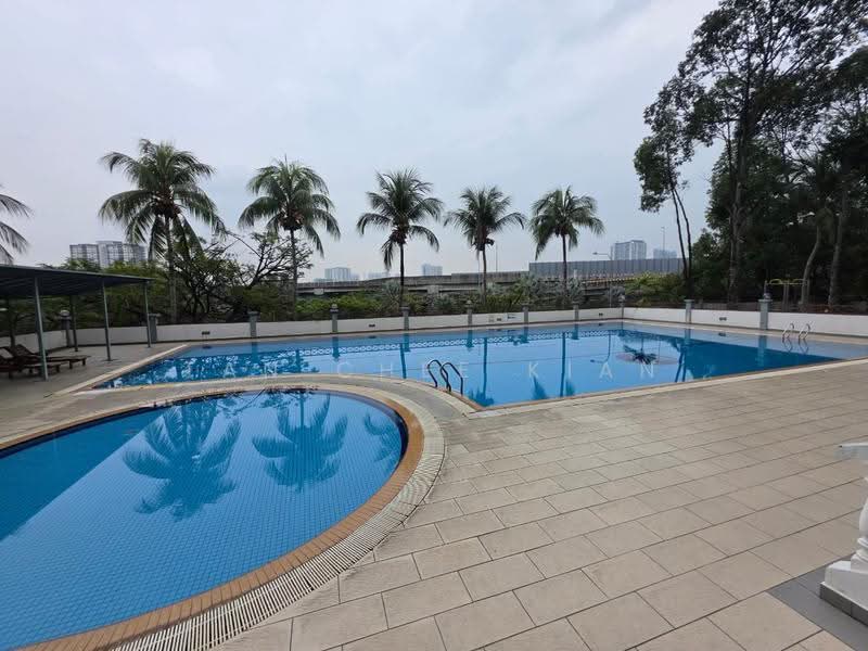 Kondominium untuk Disewa di Vista Komanwel A - Tan Chee Kian - Pool - PropertyGuru.com.my