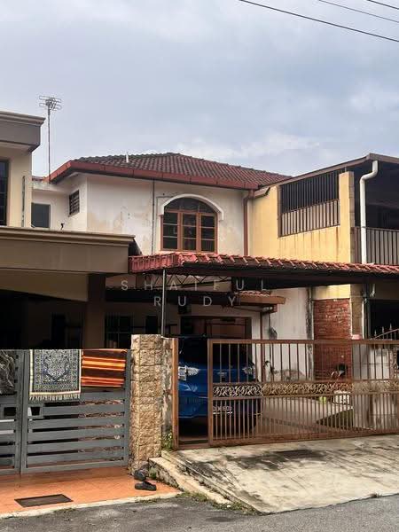 Rumah Teres untuk Dijual di Taman Pinggiran Golf (Paroi) - Shaiful Rudy - Exterior - PropertyGuru.com.my