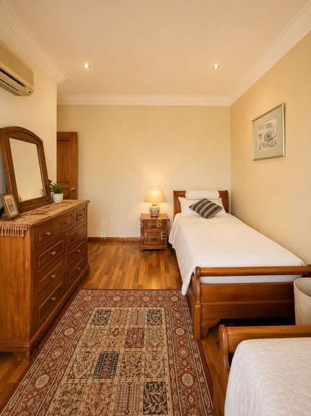 Kondominium untuk Dijual di Sri Golden Bay Condominium - Ressha Ramesh - Bedroom - PropertyGuru.com.my