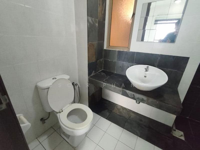 Service Residence for Rent at Ritze Perdana 1 - Oscar Phang - Bathroom - PropertyGuru.com.my