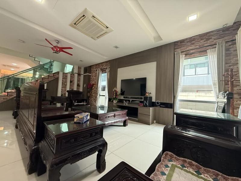 Bungalow House for Sale in Taman Kledang Permai (Menglembu) - Vivien Ng - Living Room - PropertyGuru.com.my