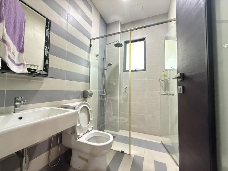 Bungalow House for Sale in Taman Kledang Permai (Menglembu) - Vivien Ng - Bathroom - PropertyGuru.com.my