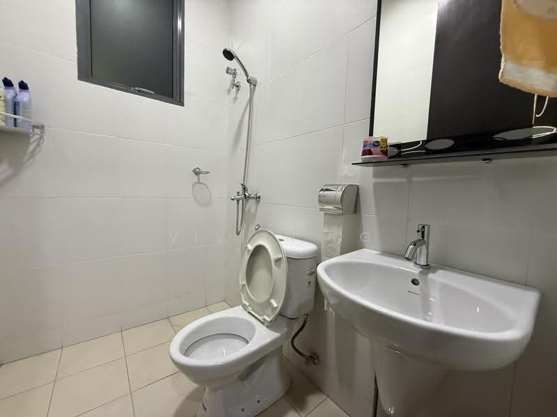 Bungalow House for Sale in Taman Kledang Permai (Menglembu) - Vivien Ng - Bathroom - PropertyGuru.com.my