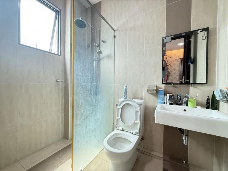 Bungalow House for Sale in Taman Kledang Permai (Menglembu) - Vivien Ng - Bathroom - PropertyGuru.com.my