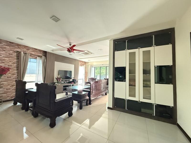 Bungalow House for Sale in Taman Kledang Permai (Menglembu) - Vivien Ng - Living Room - PropertyGuru.com.my