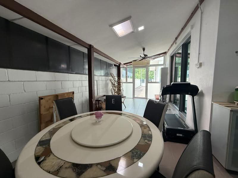 Bungalow House for Sale in Taman Kledang Permai (Menglembu) - Vivien Ng - Dining Room - PropertyGuru.com.my