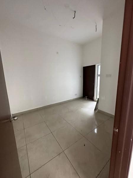 Cluster House for Sale in Nusantara Prima (Gelang Patah) - Ee Fong Toh - Interior - PropertyGuru.com.my
