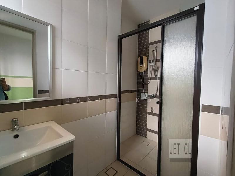 Rumah Teres 2-Tingkat untuk Dijual di Bandar Bukit Raja (Klang) - Daniel Kok - Bathroom - PropertyGuru.com.my