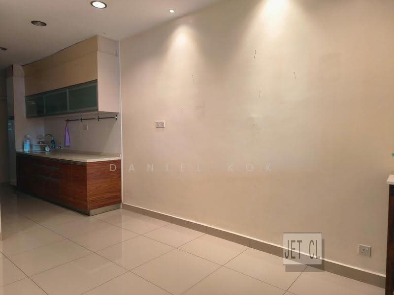 Rumah Teres 2-Tingkat untuk Dijual di Bandar Bukit Raja (Klang) - Daniel Kok - Kitchen - PropertyGuru.com.my