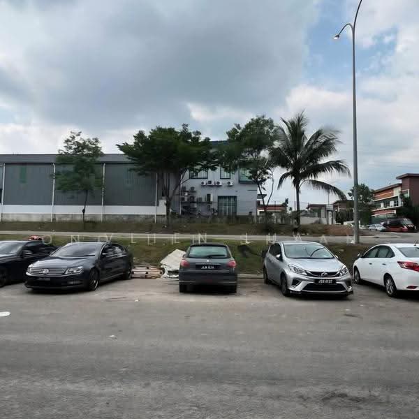 Shop for Sale in Kempas Lama (Johor Bahru) - Vlien Lua - PropertyGuru.com.my