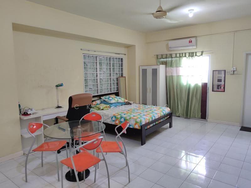 Condominium for Rent at Ridzuan Condominium - CK Chieng - Bedroom - PropertyGuru.com.my