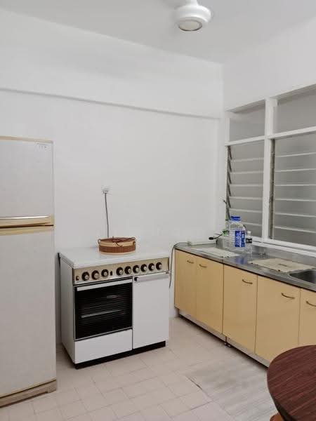 Condominium for Rent at Bukit Awana Condominium - Leong . - Kitchen - PropertyGuru.com.my