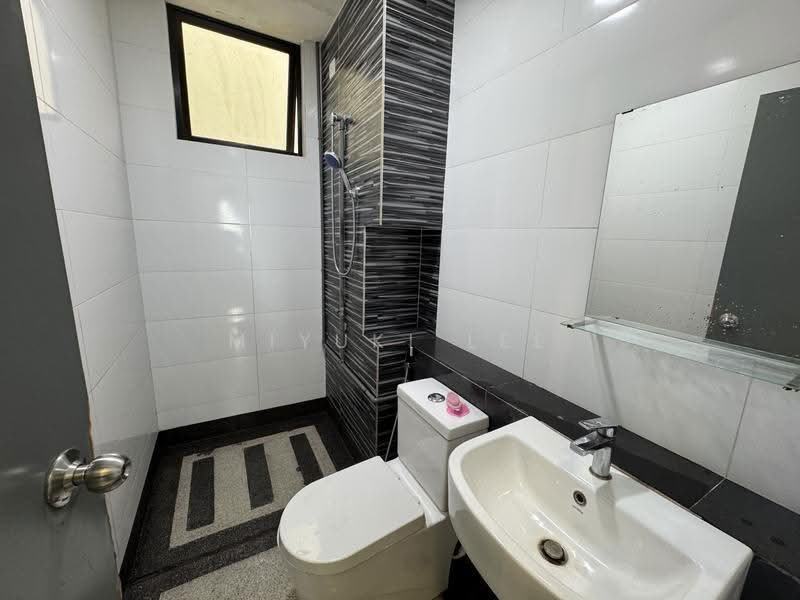 Kediaman Servis untuk Dijual di Citywoods - Miyuki Lee - Bathroom - PropertyGuru.com.my