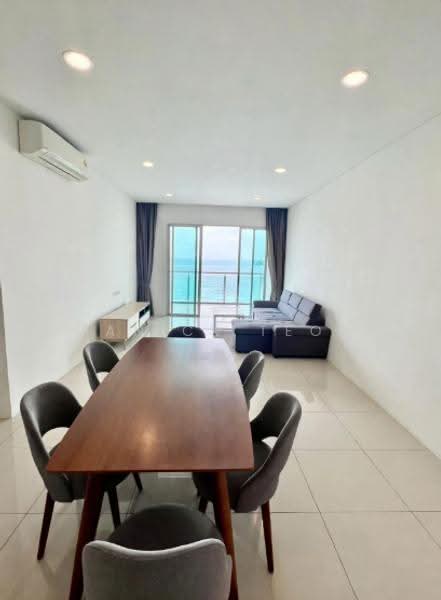 Condominium for Rent at 10 Island Resort - Danick Teoh - Living Room - PropertyGuru.com.my