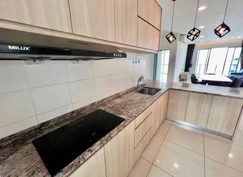Condominium for Rent at 10 Island Resort - Danick Teoh - Kitchen - PropertyGuru.com.my