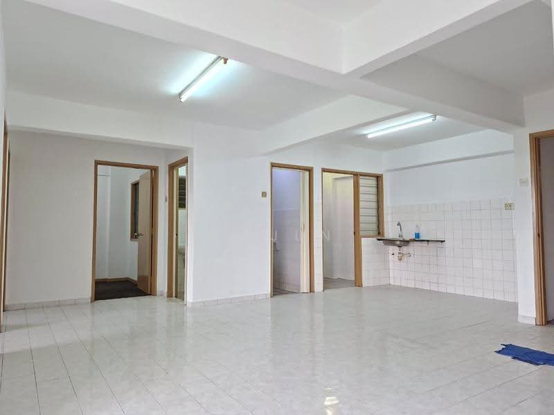 Flat for Rent at Aman & Damai Apartment - Yi Jun - Interior - PropertyGuru.com.my