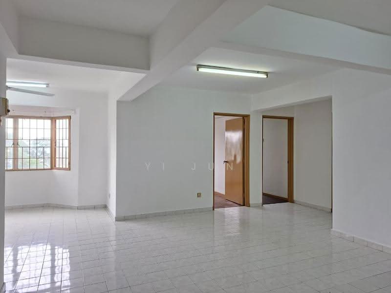 Flat for Rent at Aman & Damai Apartment - Yi Jun - Living Room - PropertyGuru.com.my