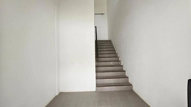 Warehouse for Rent in Kota Kinabalu (Sabah) - Junnie Kok - Interior - PropertyGuru.com.my