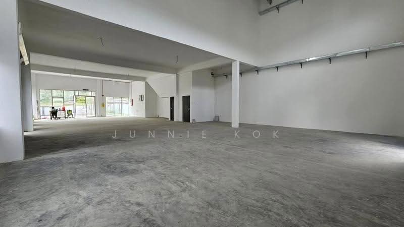 Warehouse for Rent in Kota Kinabalu (Sabah) - Junnie Kok - Interior - PropertyGuru.com.my