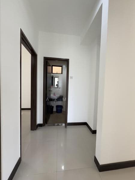 Pangsapuri untuk Dijual di Desa Idaman Residences - Azmi . - Corridor - PropertyGuru.com.my