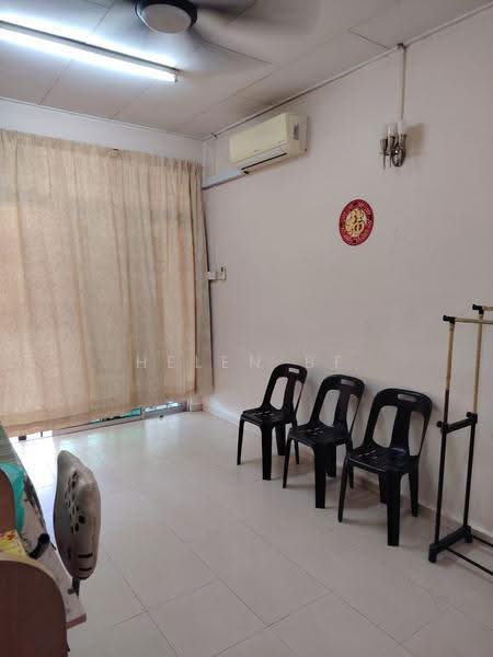 Rumah Teres untuk Dijual di Krubong (Melaka) - Helen BF - Living Room - PropertyGuru.com.my