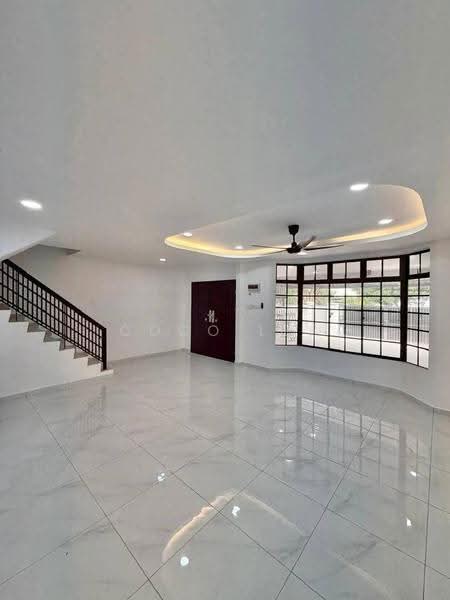 Rumah Teres 2-Tingkat untuk Dijual di Taman Desa Tebrau (Tebrau) - Coco Lee - Living Room - PropertyGuru.com.my