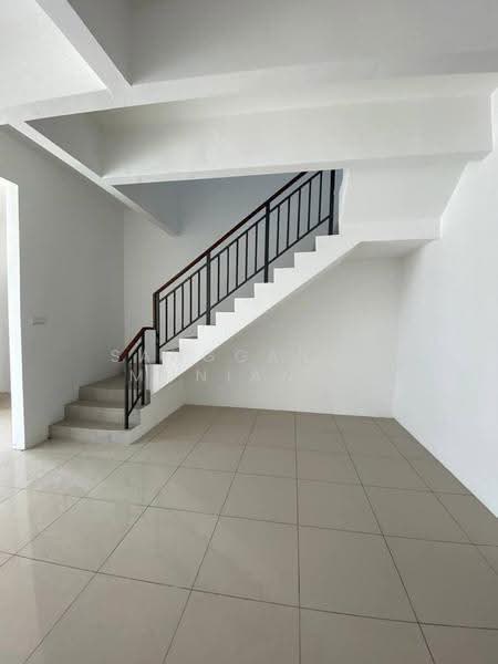 2-storey Terraced House for Sale in Rumah Teres Dua Tingkat di Kepala Batas (Kepala Batas) - Sanggaran Muniandy - Interior - PropertyGuru.com.my