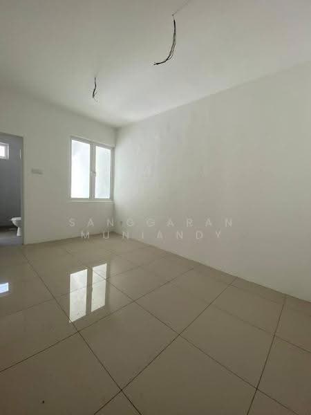 2-storey Terraced House for Sale in Rumah Teres Dua Tingkat di Kepala Batas (Kepala Batas) - Sanggaran Muniandy - Interior - PropertyGuru.com.my