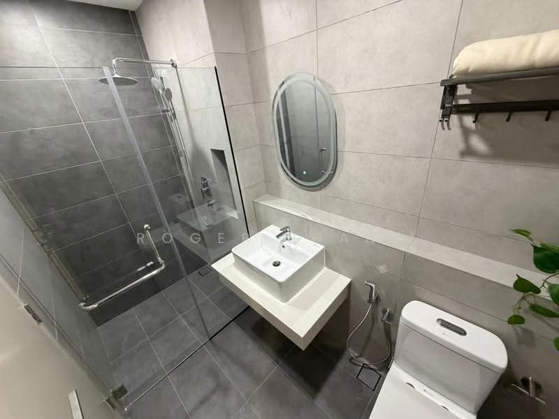 Service Residence for Rent at SWNK Houze @ BBCC - Roger Phang - Bathroom - PropertyGuru.com.my