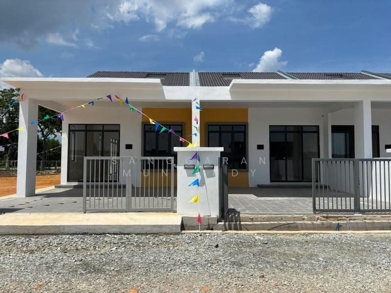 Rumah Teres 1-Tingkat untuk Dijual di Rumah Teres Setingkat (Corner) di Parit Buntar (Parit Buntar) - Sanggaran Muniandy - Exterior - PropertyGuru.com.my