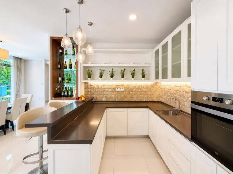 Bungalow House untuk Dijual di Taman Tanjung (Port Dickson) - Masnizah Arifin - Kitchen - PropertyGuru.com.my