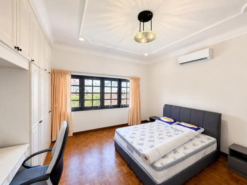 Bungalow House untuk Dijual di Taman Tanjung (Port Dickson) - Masnizah Arifin - Bedroom - PropertyGuru.com.my
