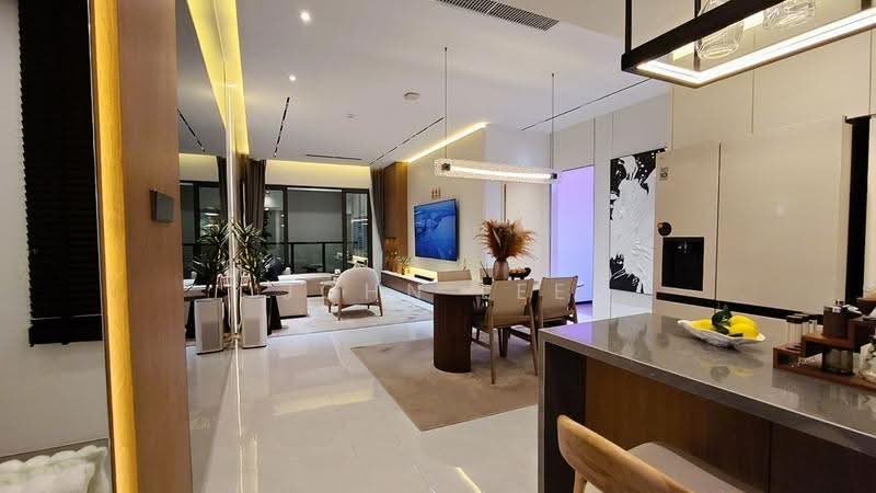 Pangsapuri untuk Dijual di R&F Princess Cove Phase 3-New Casa Suites - John Lee - Living Room - PropertyGuru.com.my