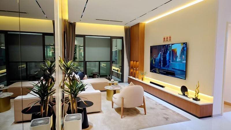 Pangsapuri untuk Dijual di R&F Princess Cove Phase 3-New Casa Suites - John Lee - Living Room - PropertyGuru.com.my