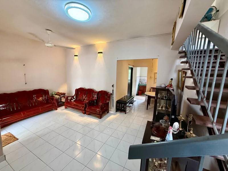 2-storey Terraced House for Sale in Batang Kali (Selangor) - Shafika Shahidin - Living Room - PropertyGuru.com.my